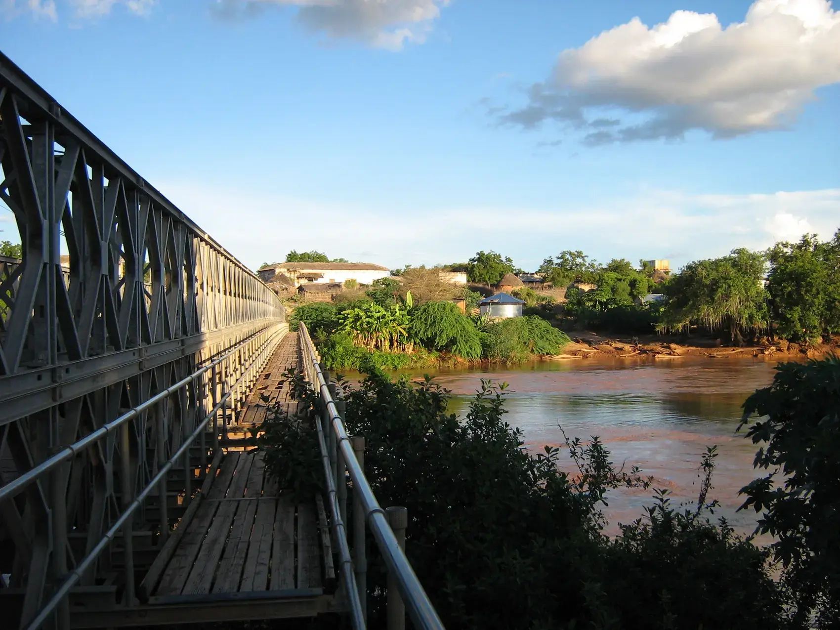 The bridge over the Jubba River at Bardere